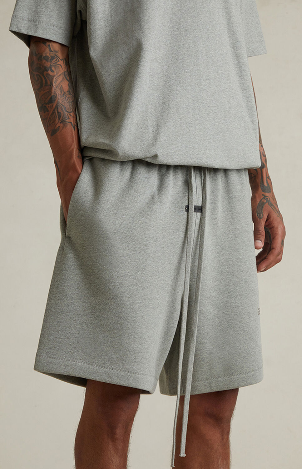 Fear of God ESSENTIALS Concrete Heather Soccer Fleece Sweat Shorts thumbnail 3
