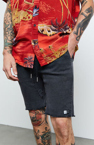 Antique Cutoff Drawstring Shorts image number 6