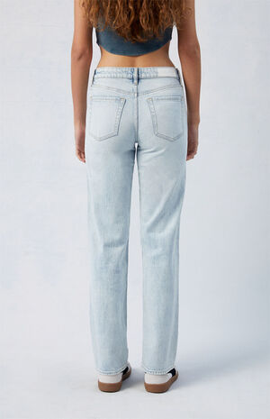 Stretch Light Indigo Millie Mid Rise '90s Boyfriend Jeans image number 4
