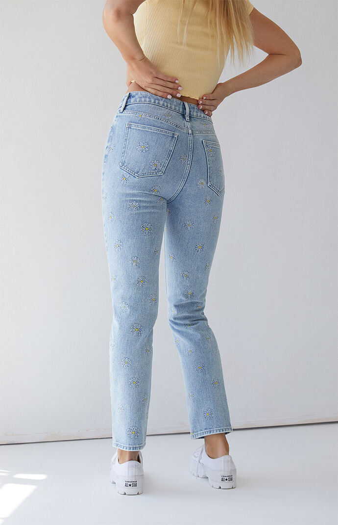 Daisy Embroidered Mom Jeans