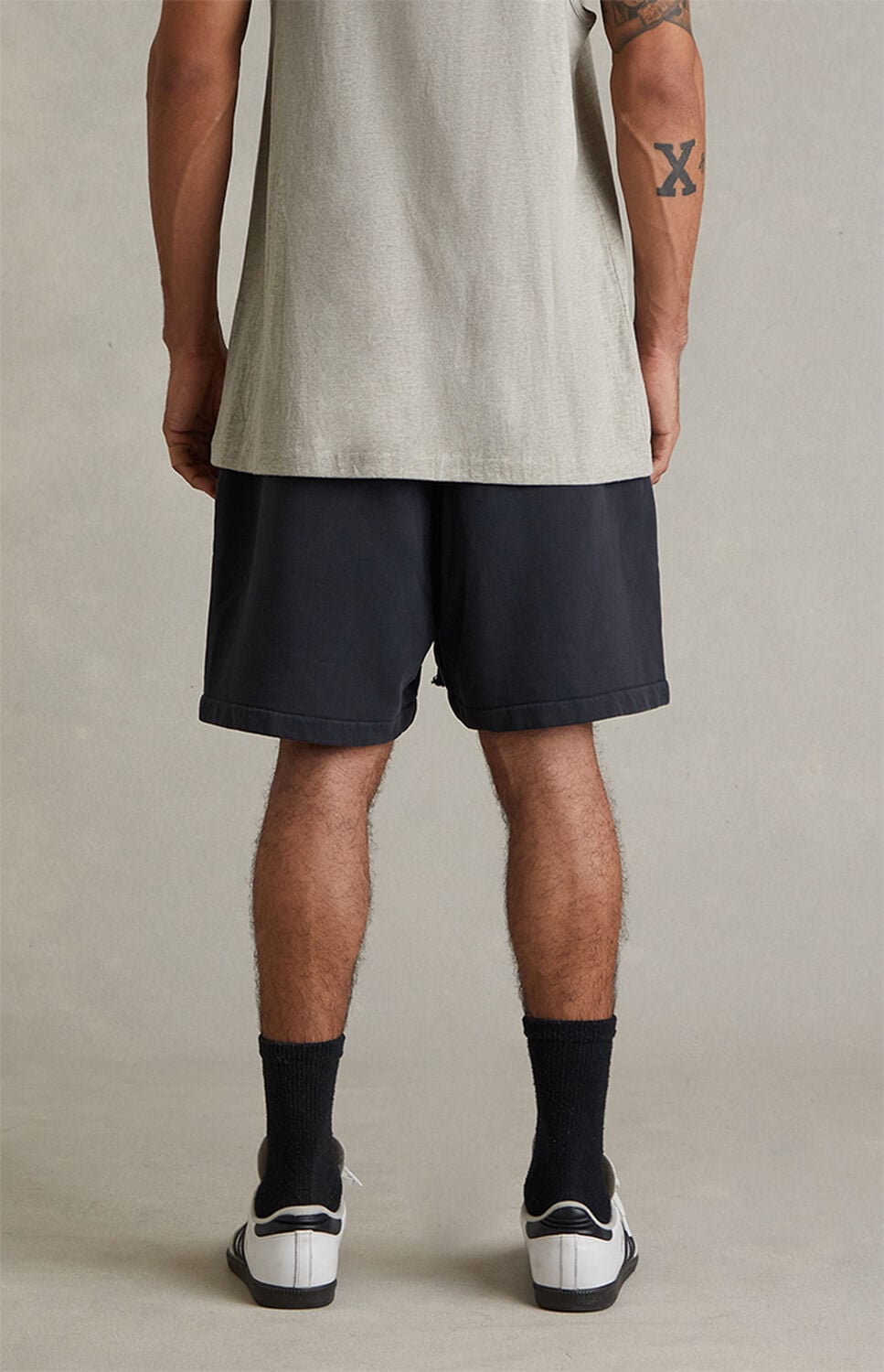 Fear of God ESSENTIALS Faded Black Training Classic Fit Sweat Shorts thumbnail 6