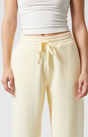 Solid Fleece Baggy Sweatpants image number 2