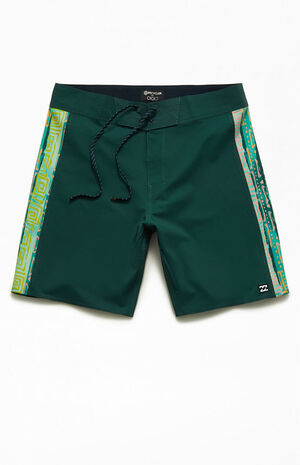 Eco D Bah Ciclo Pro Performance 18" Boardshorts image number 1