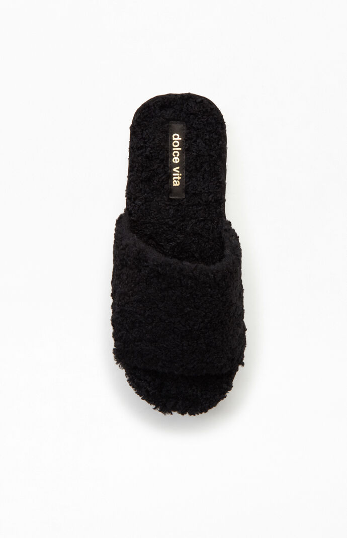Mochi Slippers