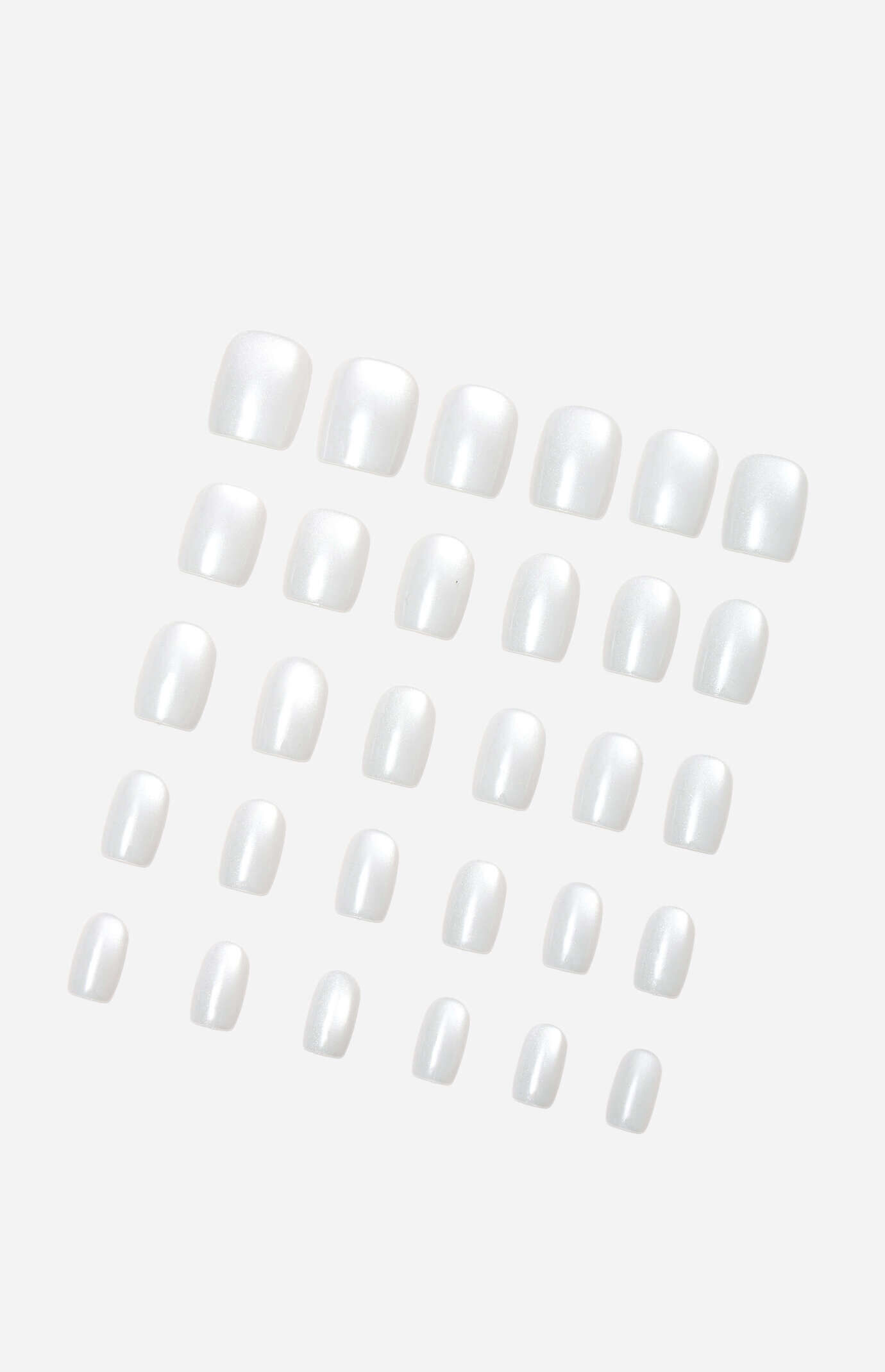 NEVER HAVE I EVER Casual But Make It Chic Square Press-On Nails