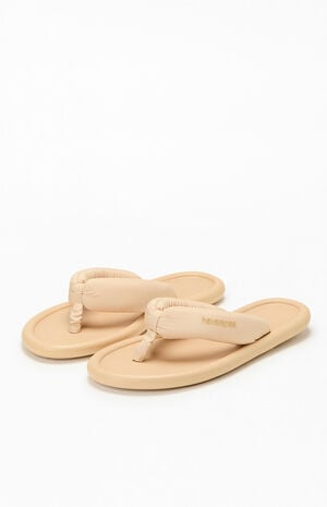 Women's Maxi Puffed Flip Flop Sandals image number 2