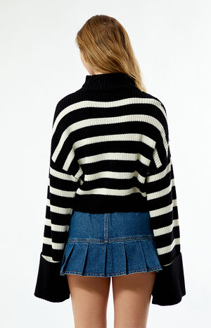 Striped Cropped Turtleneck Sweater image number 4