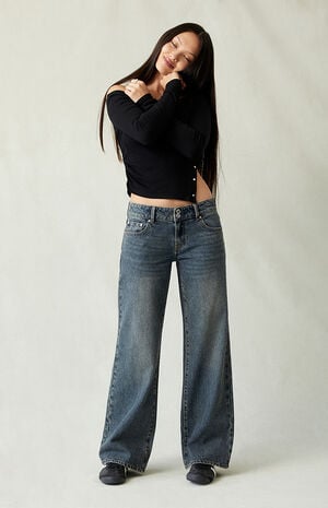Zoe Low Rise Girlfriend Jeans Dark Blue image number 2