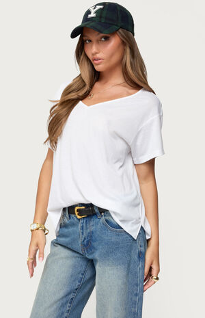 Sonora Oversized v Neck T-Shirt image number 2