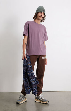 Purple Solid Regular Fit T-Shirt image number 2