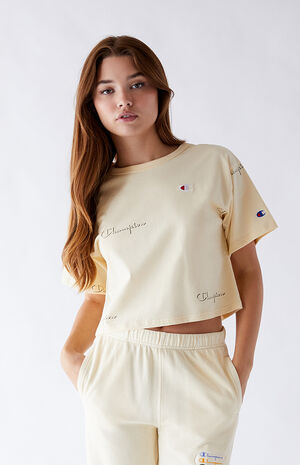 AOP Heritage Cropped T-Shirt AOP Heritage Cropped T-Shirt image number null