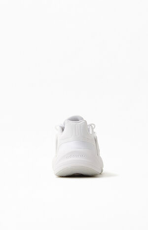 Women's White Ozelia Sneakers image number 3