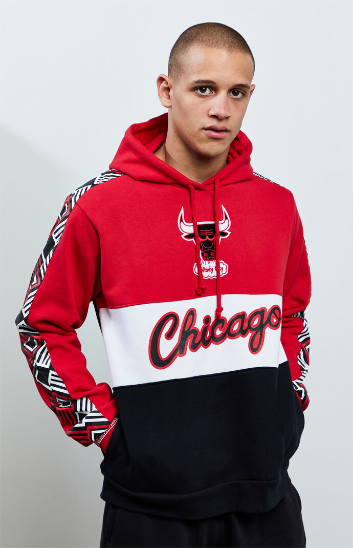 mitchell ness bulls jacket