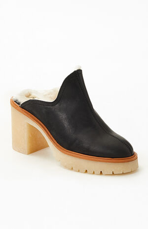 Women's James Cozy Mules Women's James Cozy Mules image number null
