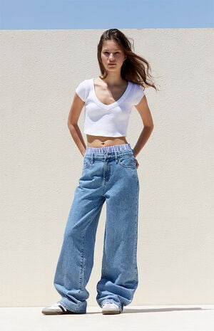 Medium Indigo Boxer Boyfriend Jeans image number 2