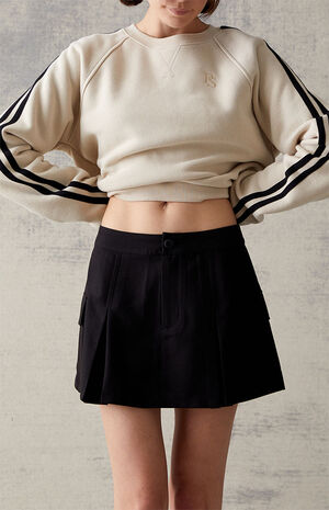 Black Pleated Cargo Mini Skirt image number 3