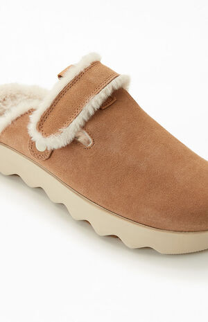 Women's VIIBE Cozy Suede Clogs image number 6
