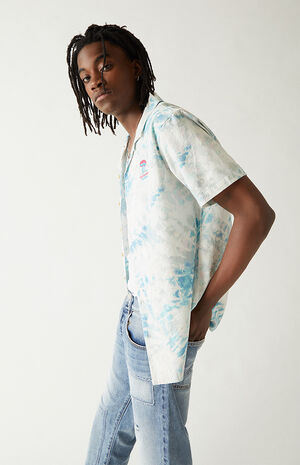 Resort Seersucker Camp Shirt Resort Seersucker Camp Shirt image number null