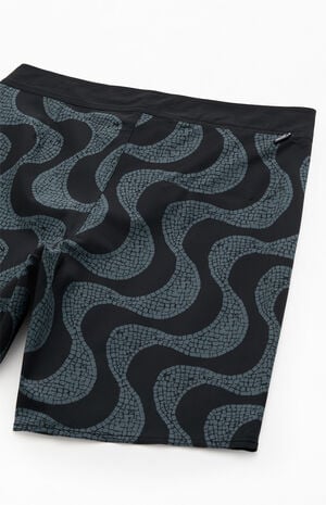 Blitz 9" Boardshorts image number 4