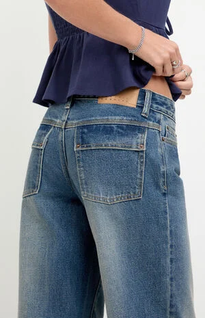Casey Low Rise Baggy Jeans Dark Blue Washed image number 5