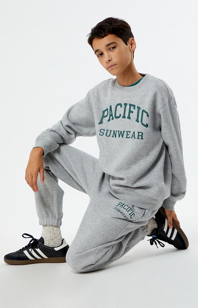 Heather Grey Pacific Sunwear Crew Neck Sweatshirt - Size Medium(8)