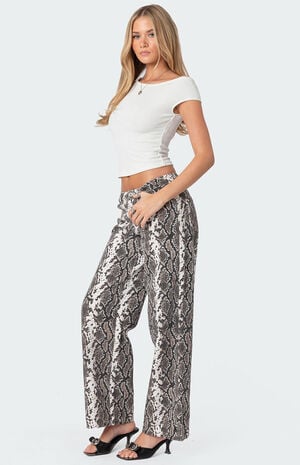 Jett Asymmetric Top image number 4