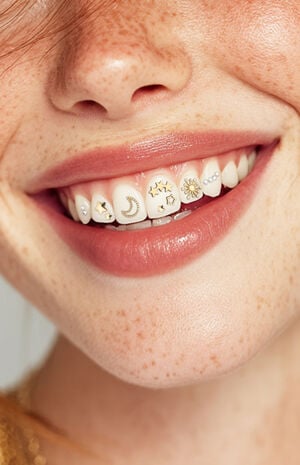 Celestial DIY Tooth Gem Kit image number 1