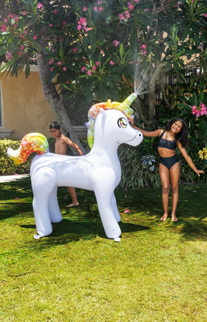 Inflatable Jumbo Unicorn Sprinkler image number 2