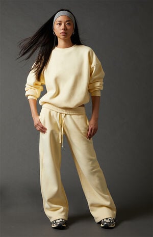 Solid Fleece Baggy Sweatpants image number 1