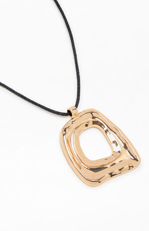 Alexa Cord Metal Necklace image number 2