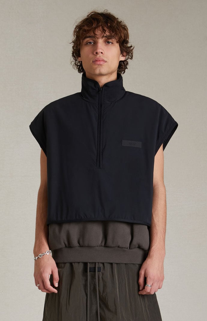 【ESSENTIALS】Nylon Fleece Mockneck Vest/ Dark Heather / Ink Essentials Nylon Fleece Mockneck Vest - Dark Heather Oatmeal