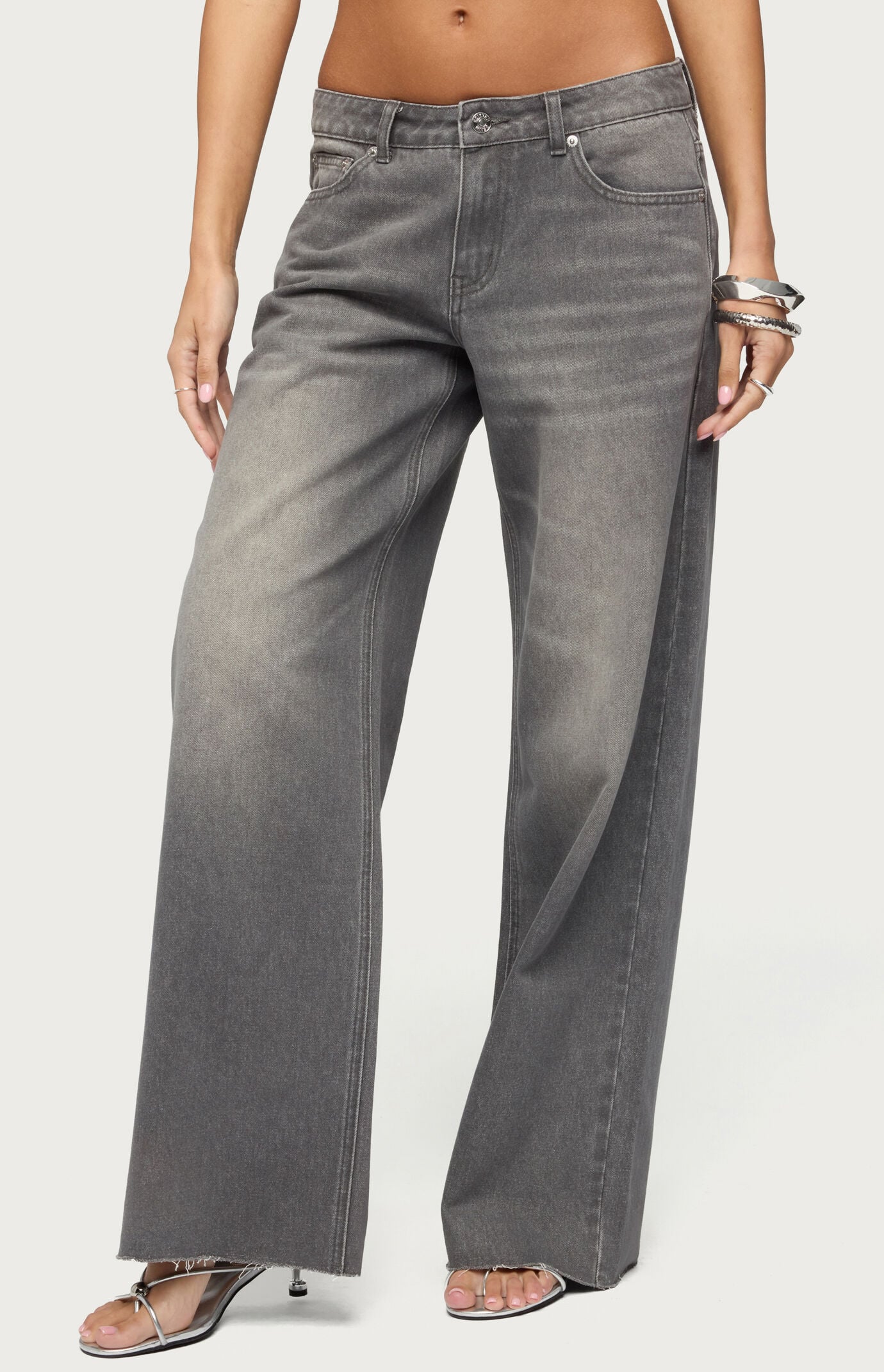 Edikted Raelynn Washed Low Rise Baggy Jeans
