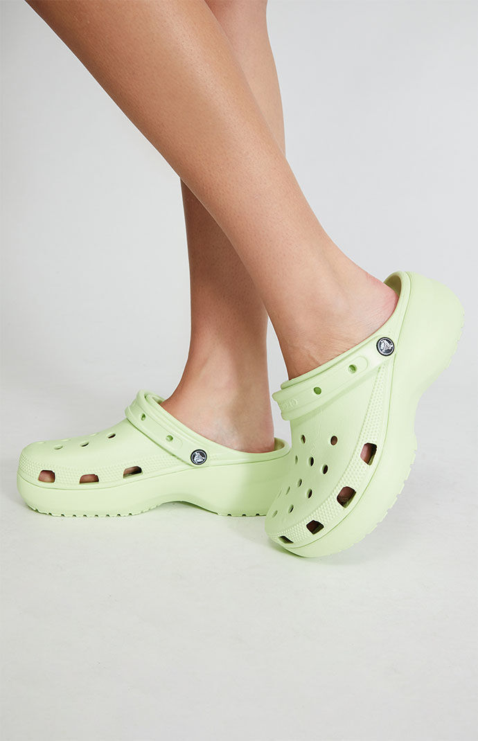Pacsun crocs store