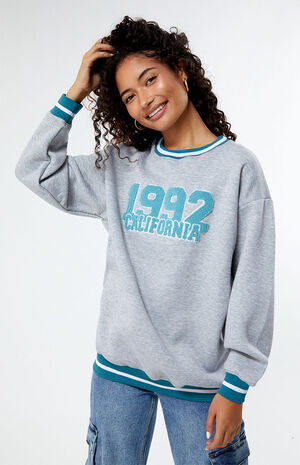 Tufted California Crew Neck Sweatshirt image number 3