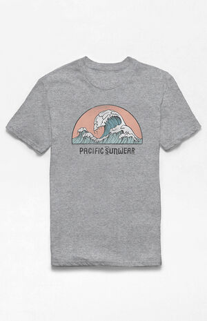 Gray Wave Logo T-Shirt Gray Wave Logo T-Shirt image number null