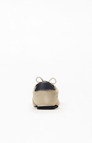 Tan & Black Super Lo Pro Shoes image number 3