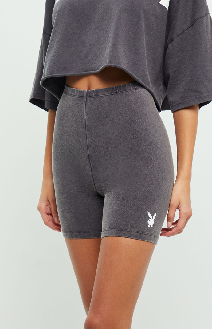 gray biker shorts