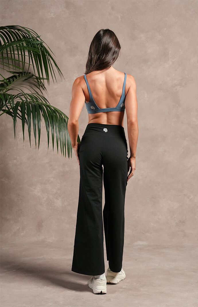 DARC SPORT ATHLETICS Active Energy Wide Leg Leggings | Pacsun