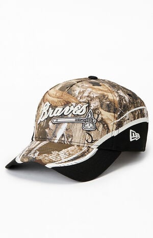 Atlanta Braves Reverse Camo Panel 9FORTY Snapback Hat image number 4