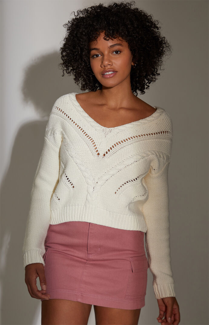 Girlie V-Neck Sweater