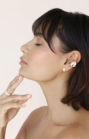 Center Crystal Line Chunky Ear Cuff image number 4