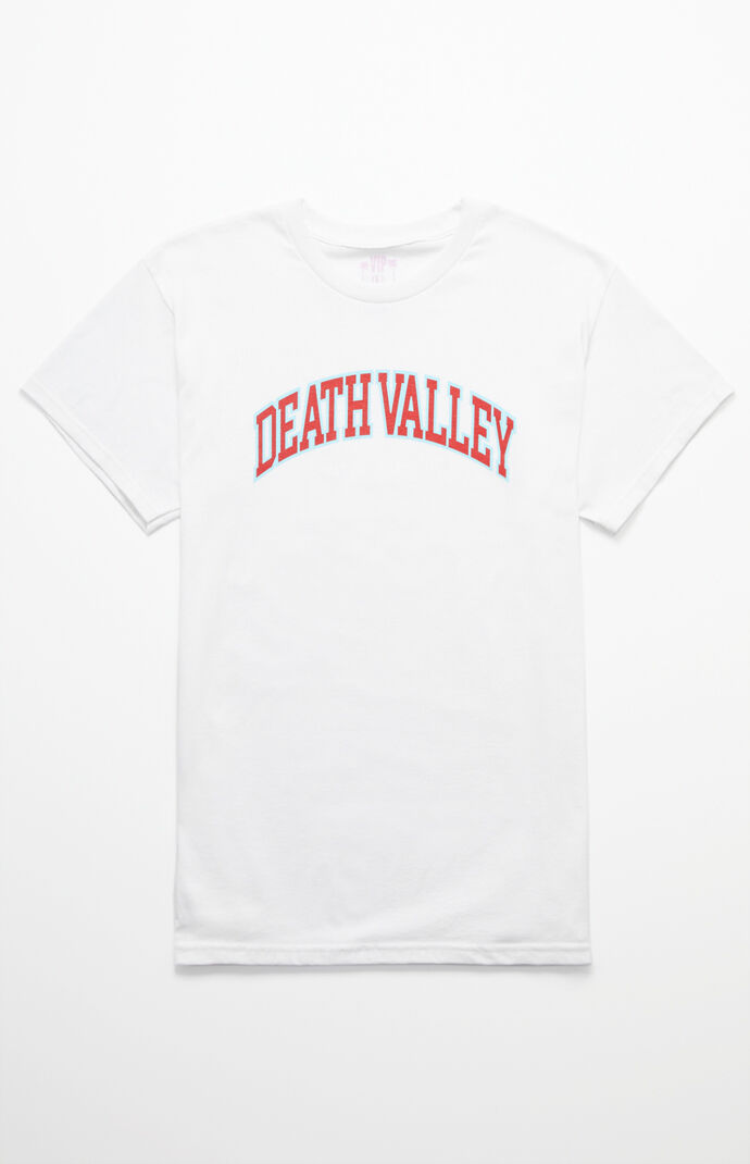 Grab a collegiate-inspired graphic for the next 'fit. The Death Valley T-Shirt has a classic construction and a bold graphic across the chest. Solid color tee DEATH VALLEY graphic Crew neck Short sleeves Machine washable