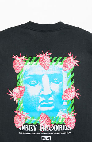 Garden T-Shirt image number 4