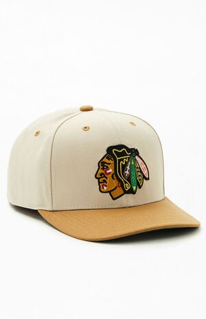 Cream Chicago Blackhawks Snapback Hat