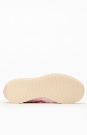 Women's Pink Classic AZ Sneakers image number 4