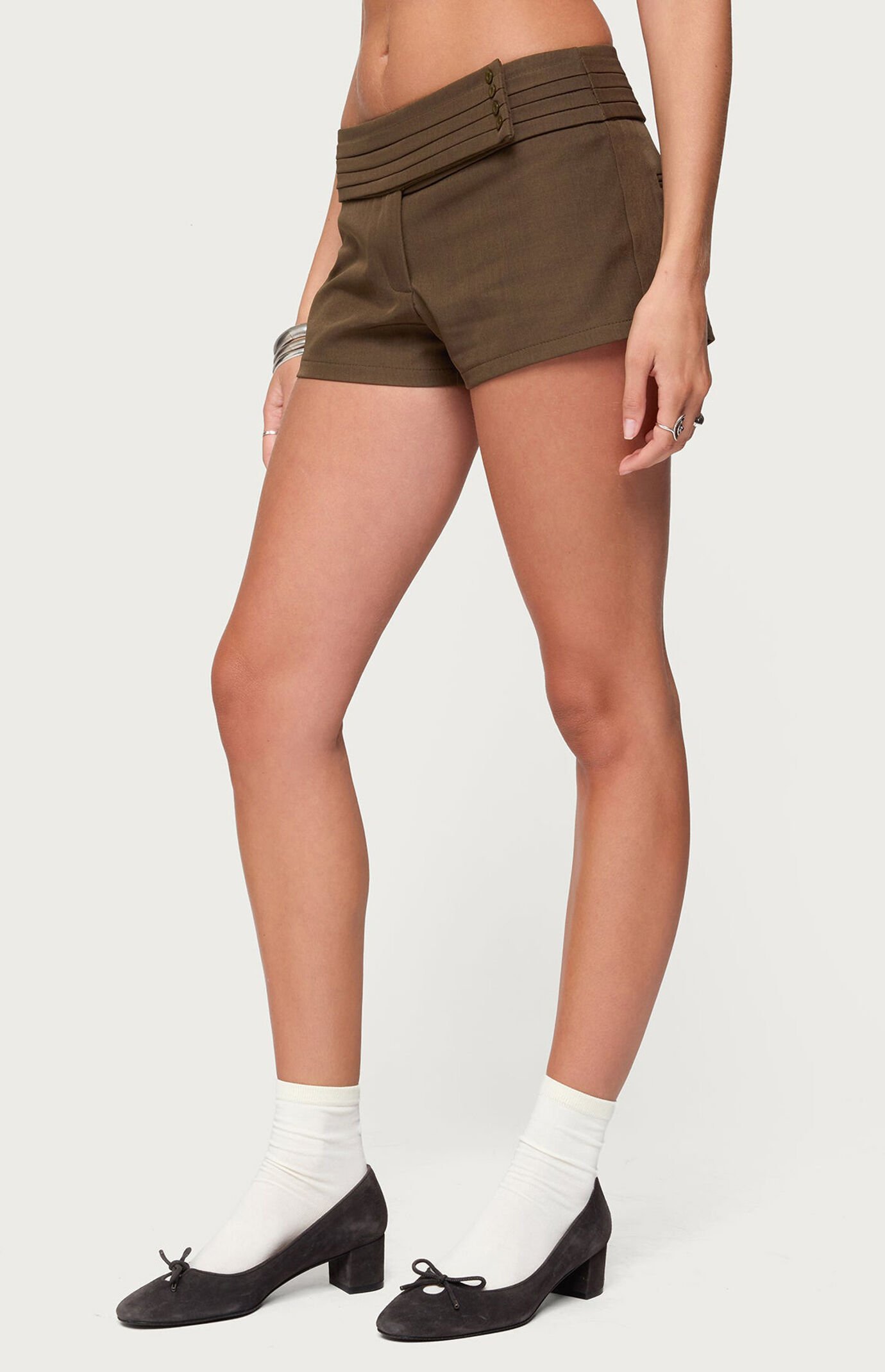Edikted Karla Pleated Tailored Micro Shorts
