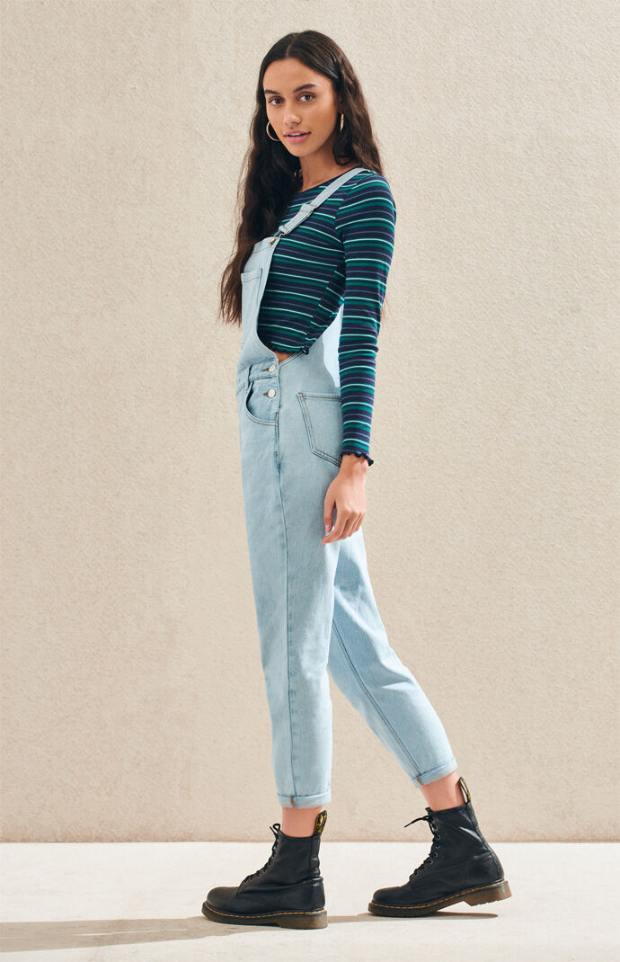pacsun dr martens