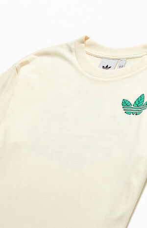 Organic Trefoil Leaves T-Shirt image number 3