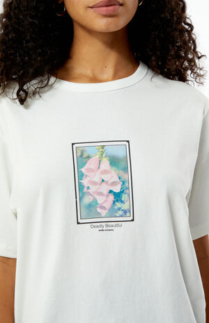 Deadly Belle Boxy T-Shirt image number 2