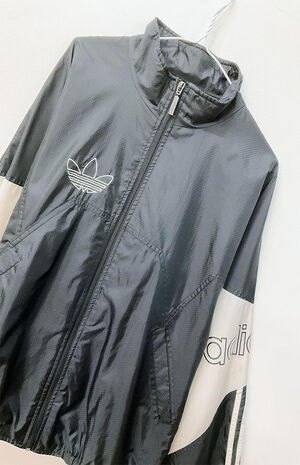 Adidas Windbreaker image number 2